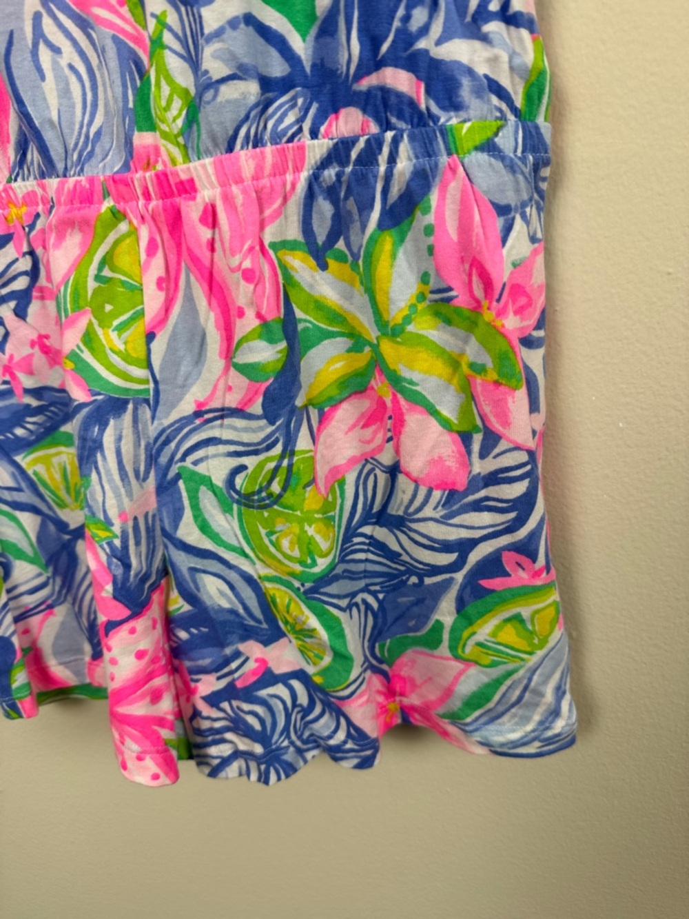 Lilly Pulitzer Girls Romper. Size XL 12/14. - Picture 3 of 7